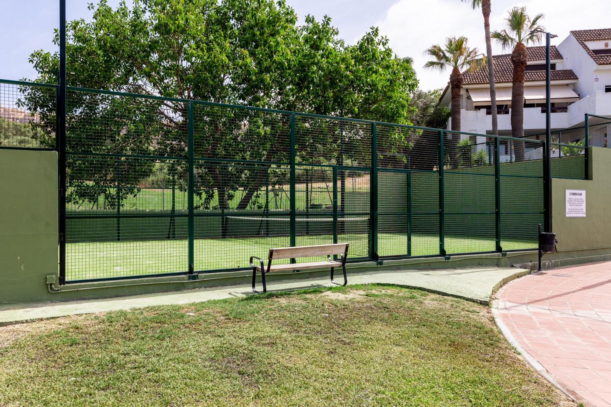Duquesa Village Property Manilva Bagian luar foto